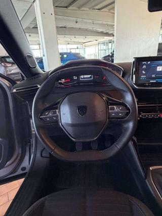 PEUGEOT 2008 usata, con Climatizzatore