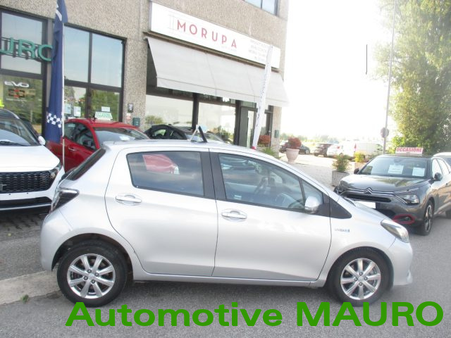 TOYOTA Yaris usata, con Controllo trazione