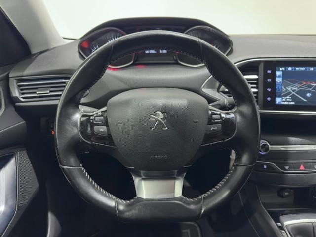 PEUGEOT 308 usata, con Cerchi in lega