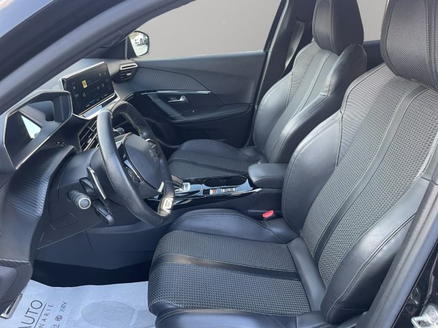 PEUGEOT 2008 usata, con Climatizzatore