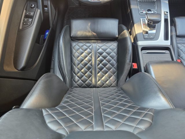 AUDI Q5 usata, con USB