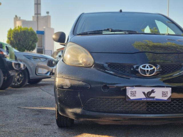 TOYOTA Aygo usata, con Controllo automatico clima