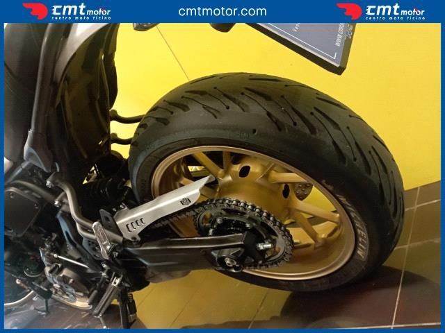 YAMAHA XSR 700 usata 11