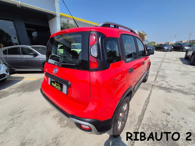 FIAT Panda Cross usata, con Bluetooth