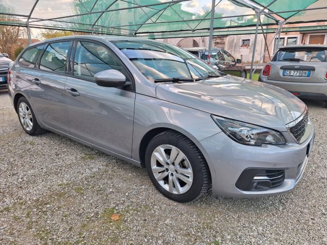 PEUGEOT 308 usata, con Airbag laterali