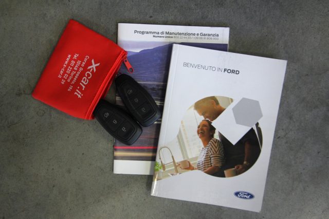 FORD Kuga usata, con Regolazione elettrica sedili