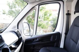 PEUGEOT Boxer usata, con Volante multifunzione