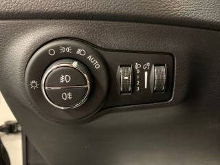 JEEP Compass usata, con Servosterzo