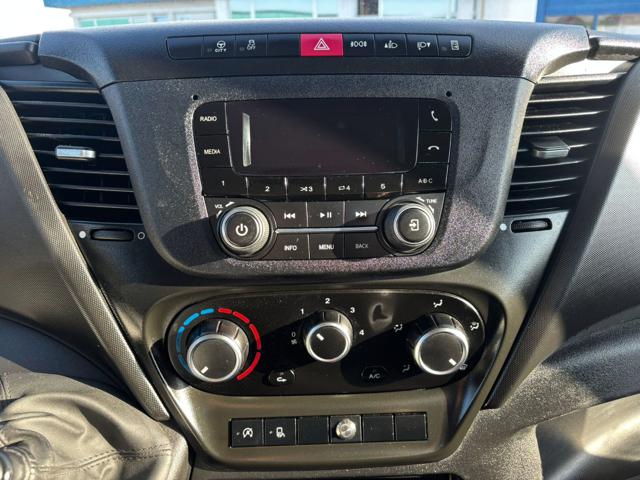 IVECO Daily usata, con Bluetooth