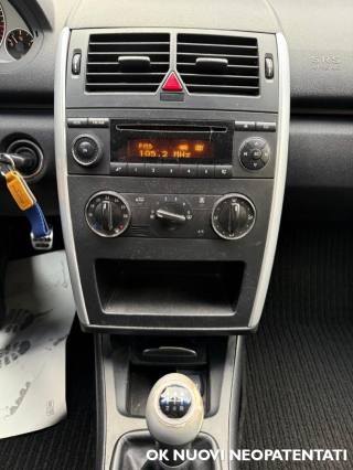 VOLKSWAGEN up! usata, con Cruise Control