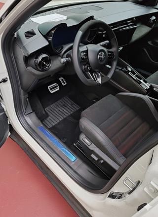 ALFA ROMEO Junior usata, con Boardcomputer