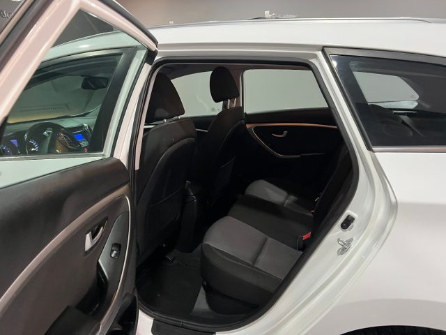 HYUNDAI i30 usata, con Climatizzatore
