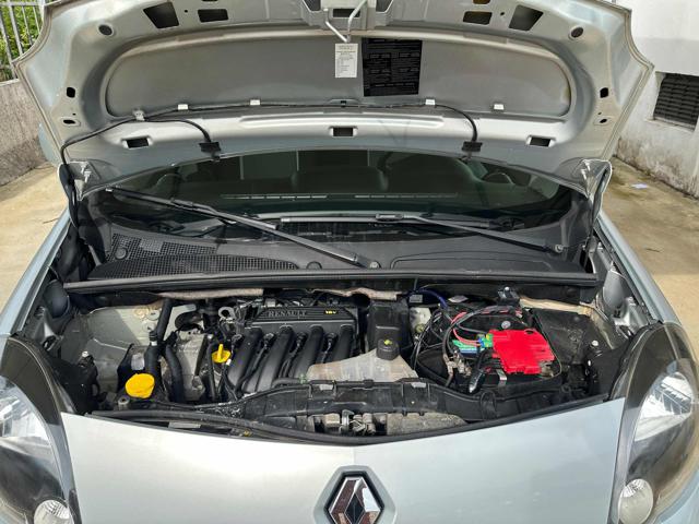 RENAULT Kangoo usata 32