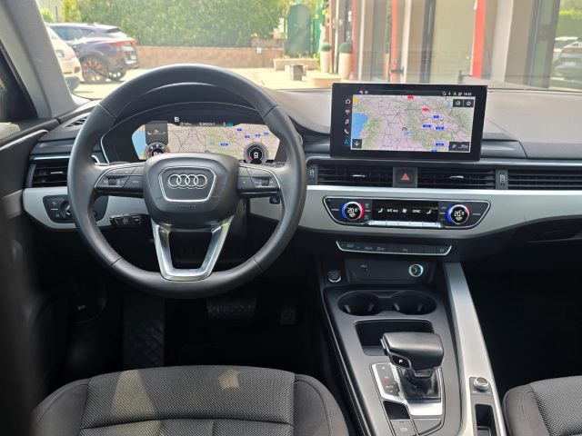 AUDI A4 usata, con Sedile posteriore sdoppiato