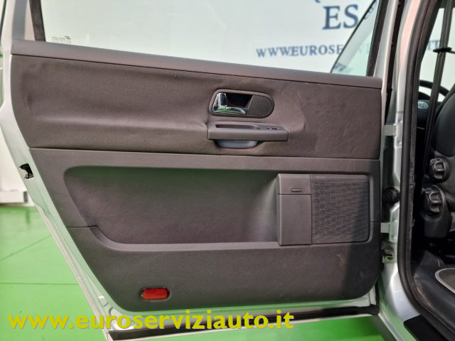 VOLKSWAGEN Sharan usata 41