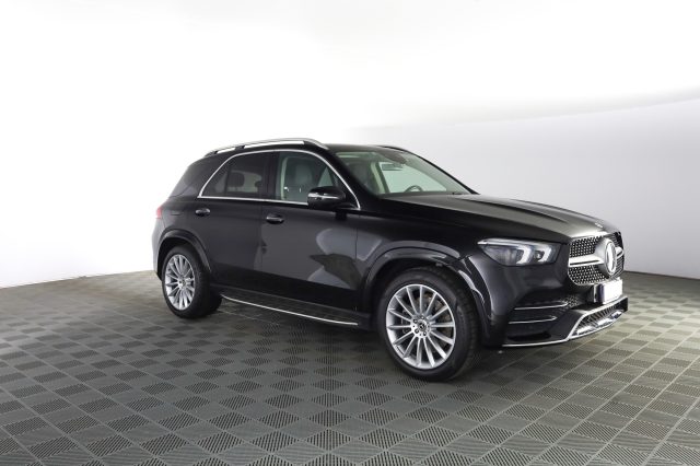 MERCEDES-BENZ CLA usata 1