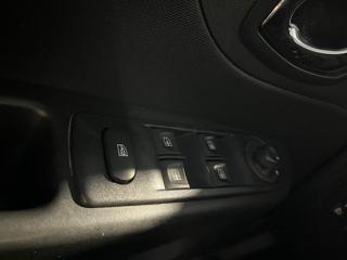 RENAULT Captur usata, con Chiusura centralizzata