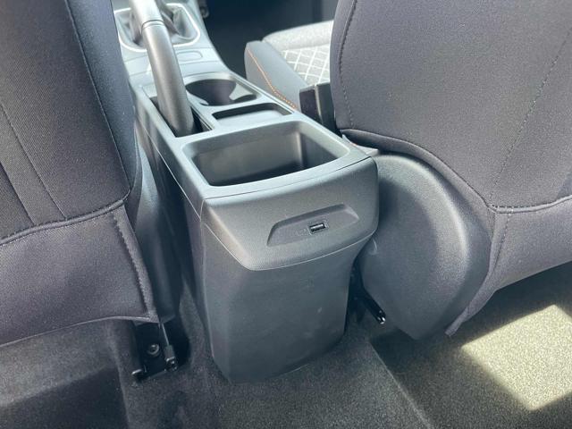 MG MG3 usata, con MP3