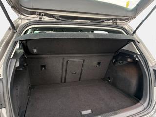 VOLKSWAGEN Golf usata, con Fendinebbia