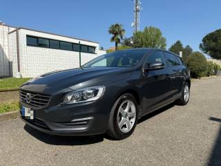 VOLVO V60 D2 1.6 Powershift Kinetic NAVI - BT - 16