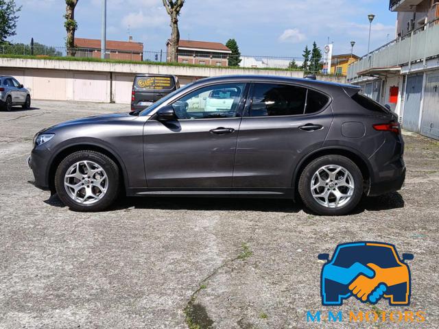 ALFA ROMEO Stelvio usata, con Cerchi in lega