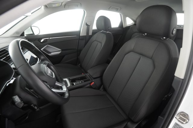 AUDI Q3 usata 8