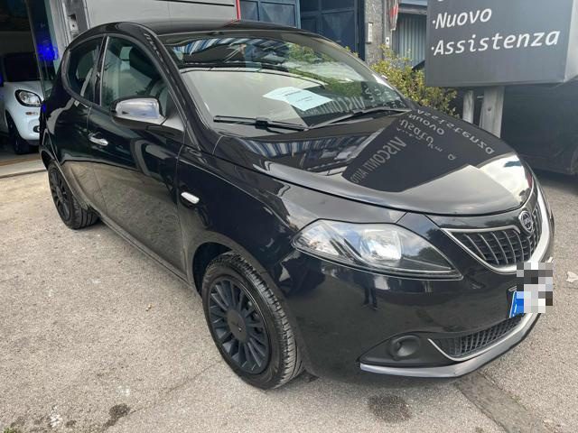 LANCIA Ypsilon usata, con ESP