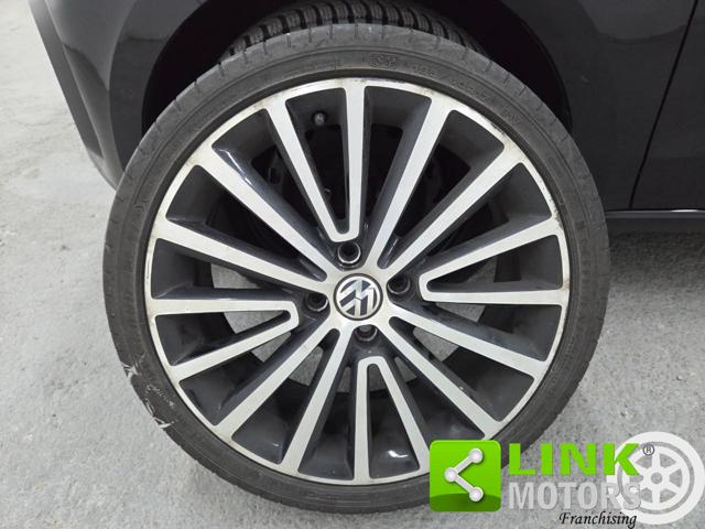 VOLKSWAGEN up! usata, con Chiusura centralizzata