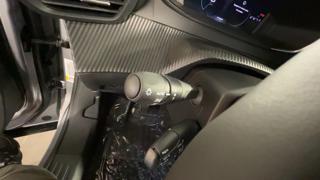 PEUGEOT 2008 usata, con Sistema di navigazione