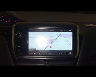 PEUGEOT 2008 usata, con Isofix