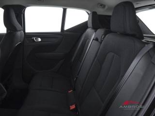 VOLVO XC40 usata 9