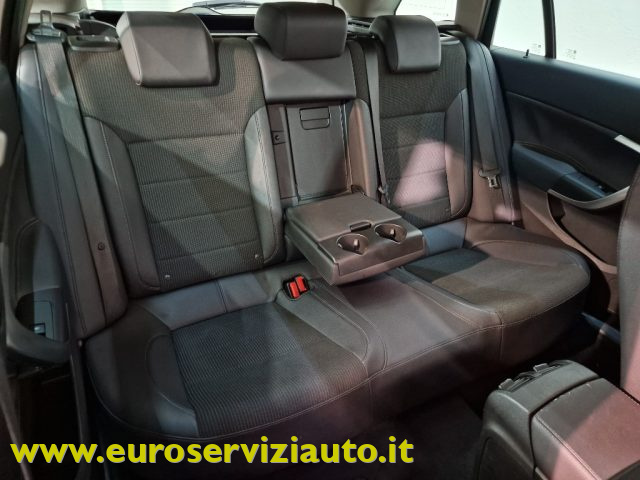 OPEL Insignia usata, con Luci diurne