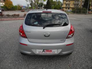 HYUNDAI i20 usata 69