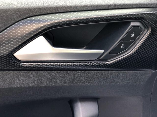 VOLKSWAGEN T-Cross usata, con Chiamata automatica per emergenze