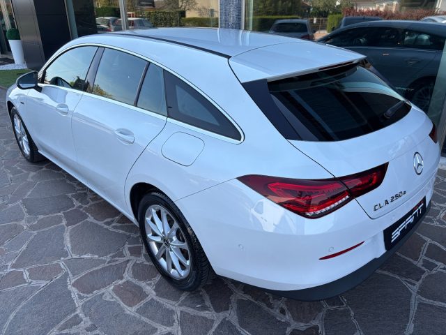 MERCEDES-BENZ CLA 250 usata, con Airbag