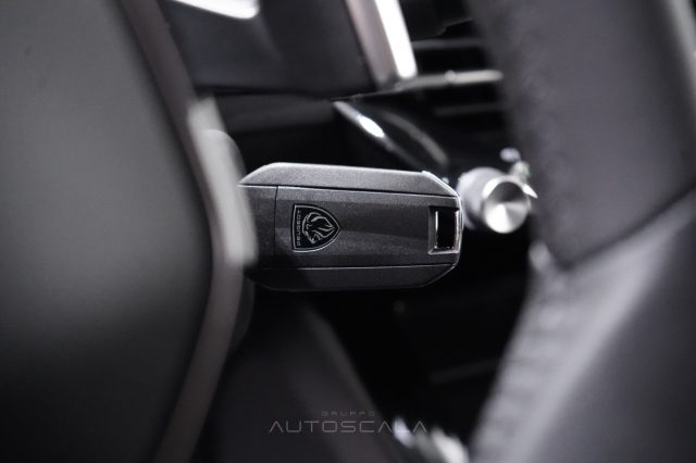 PEUGEOT 208 usata, con Volante multifunzione