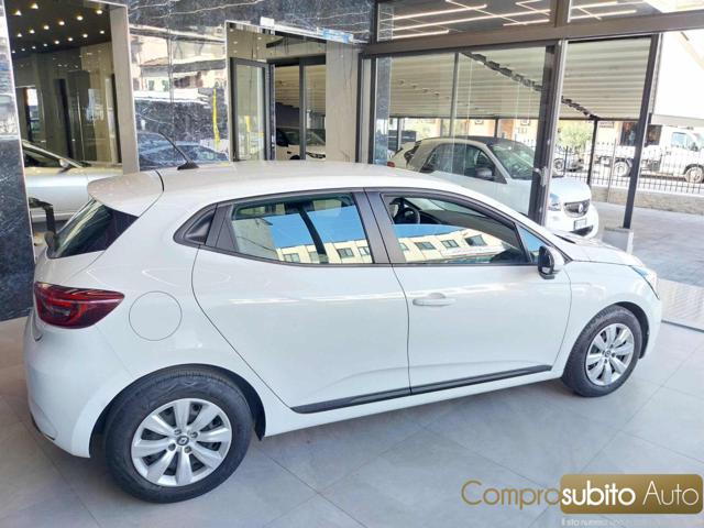 RENAULT Clio usata, con Autoradio