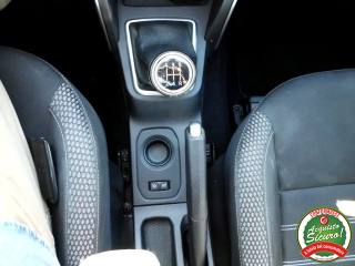 DACIA Duster usata, con USB