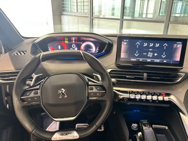 PEUGEOT 3008 usata, con Touch screen