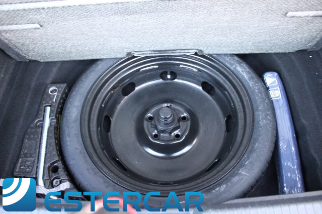 VOLKSWAGEN Golf usata, con Volante in pelle