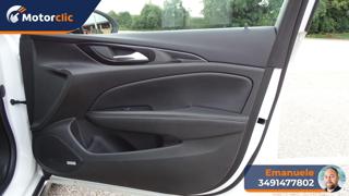OPEL Insignia usata, con Luci diurne