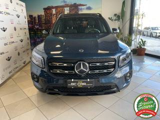 MERCEDES-BENZ GLB 200 usata, con Airbag