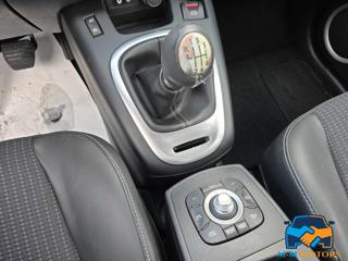 RENAULT Scenic usata, con Park Distance Control