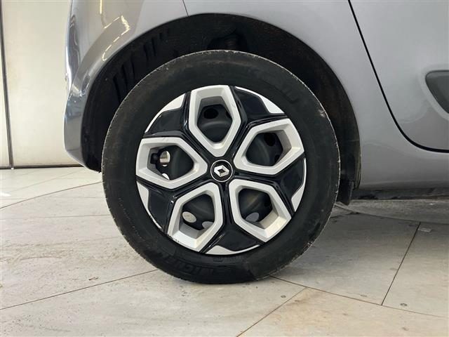 RENAULT Twingo usata, con Park Distance Control