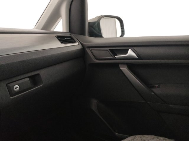 VOLKSWAGEN Caddy usata, con Frenata d