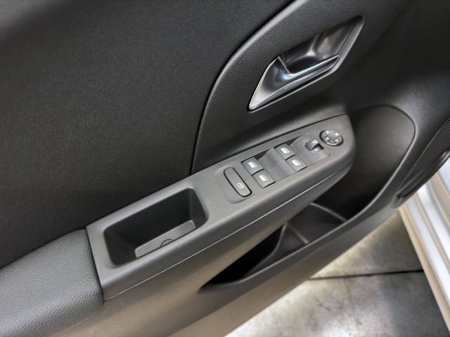 OPEL Corsa usata, con Sensore di luce