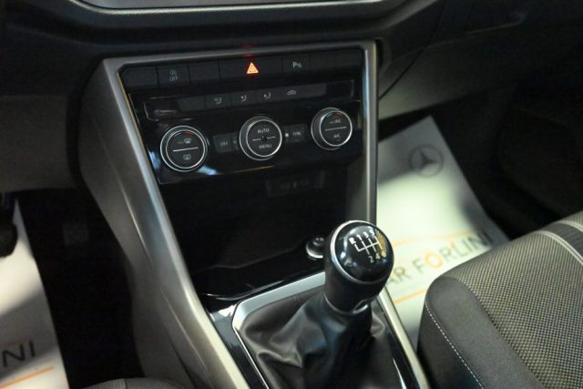 VOLKSWAGEN T-Roc usata 103