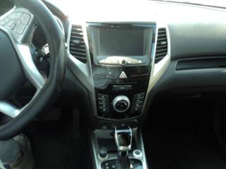 SSANGYONG Tivoli usata, con Autoradio