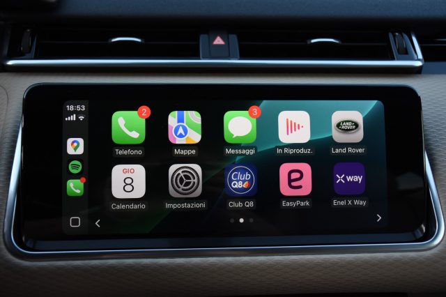LAND ROVER Range Rover Velar usata, con Cruise Control