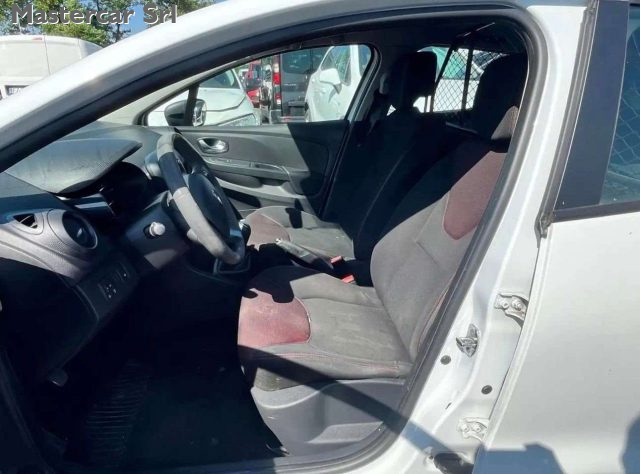 RENAULT Clio usata, con Cruise Control